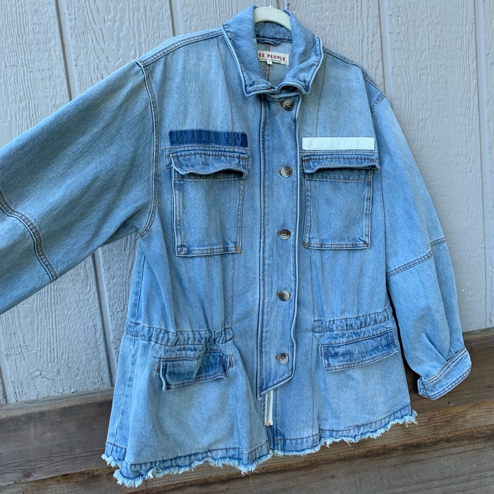 Free People oversized raw, flared hem denim jean jacket, adjustable cinch waist - Picture 9 of 16